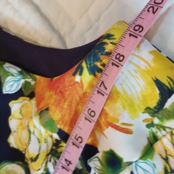 Db established 1962 | Navy Yellow Floral Fit and Flare Dress - Picture 6 of 10